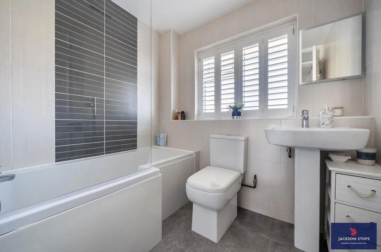 High Street, Ridgmont, MK43, photo 15