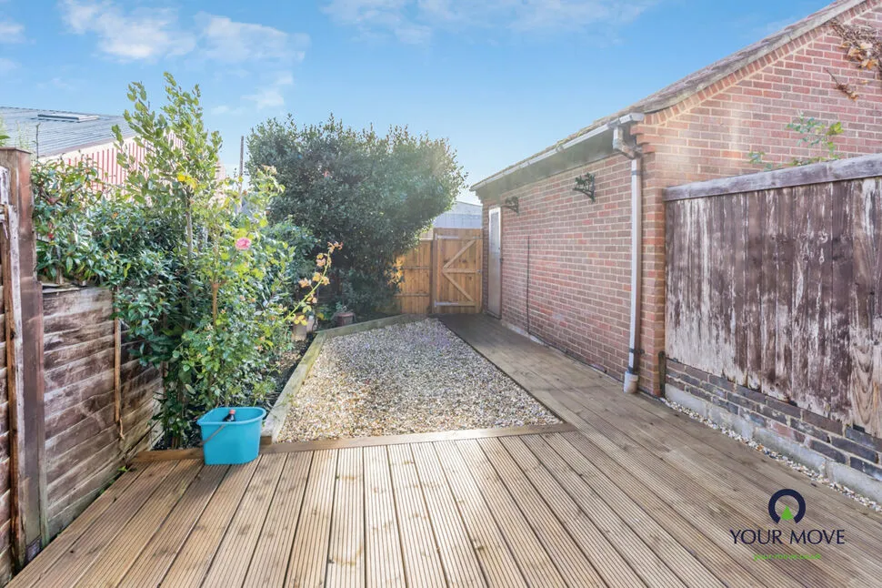 Warren Way, Barnham, PO22, photo 9