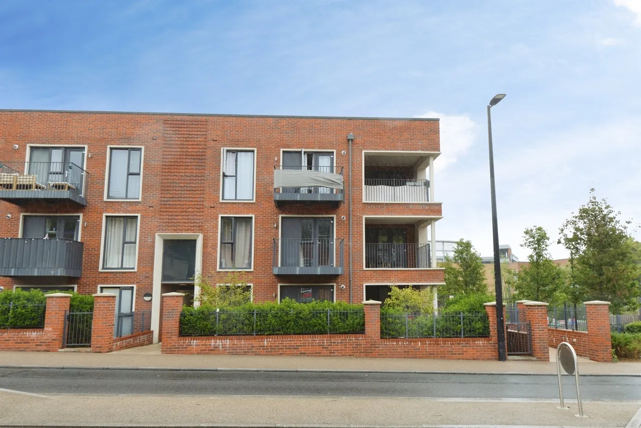 1 bed flat for sale, Suffield Road, High Wycombe, HP11
