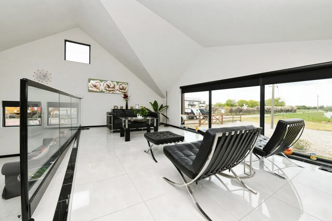Poynters Lane, Shoeburyness, Southend-on-Sea, Essex, SS3, photo 2