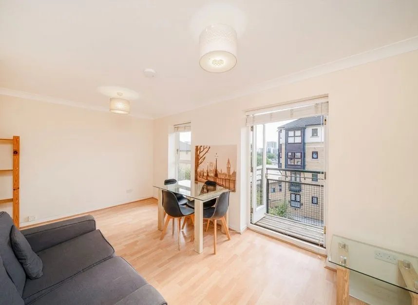 Wesley Avenue, Britannia Village, E16, photo 6