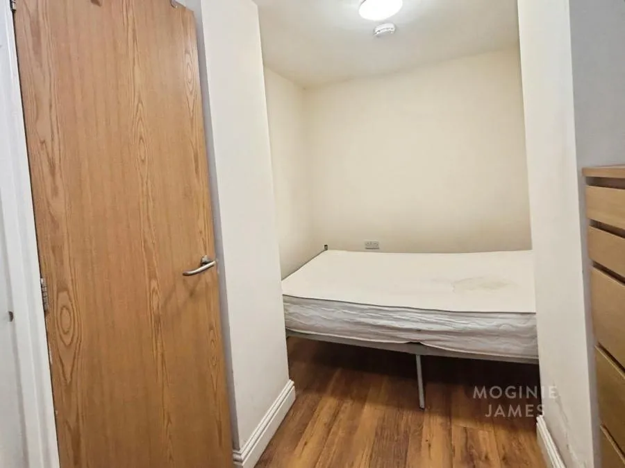Richmond Crescent, Cardiff, CF24, photo 5