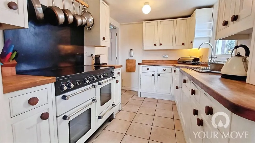 The Street, Shorne, Kent, DA12, photo 7