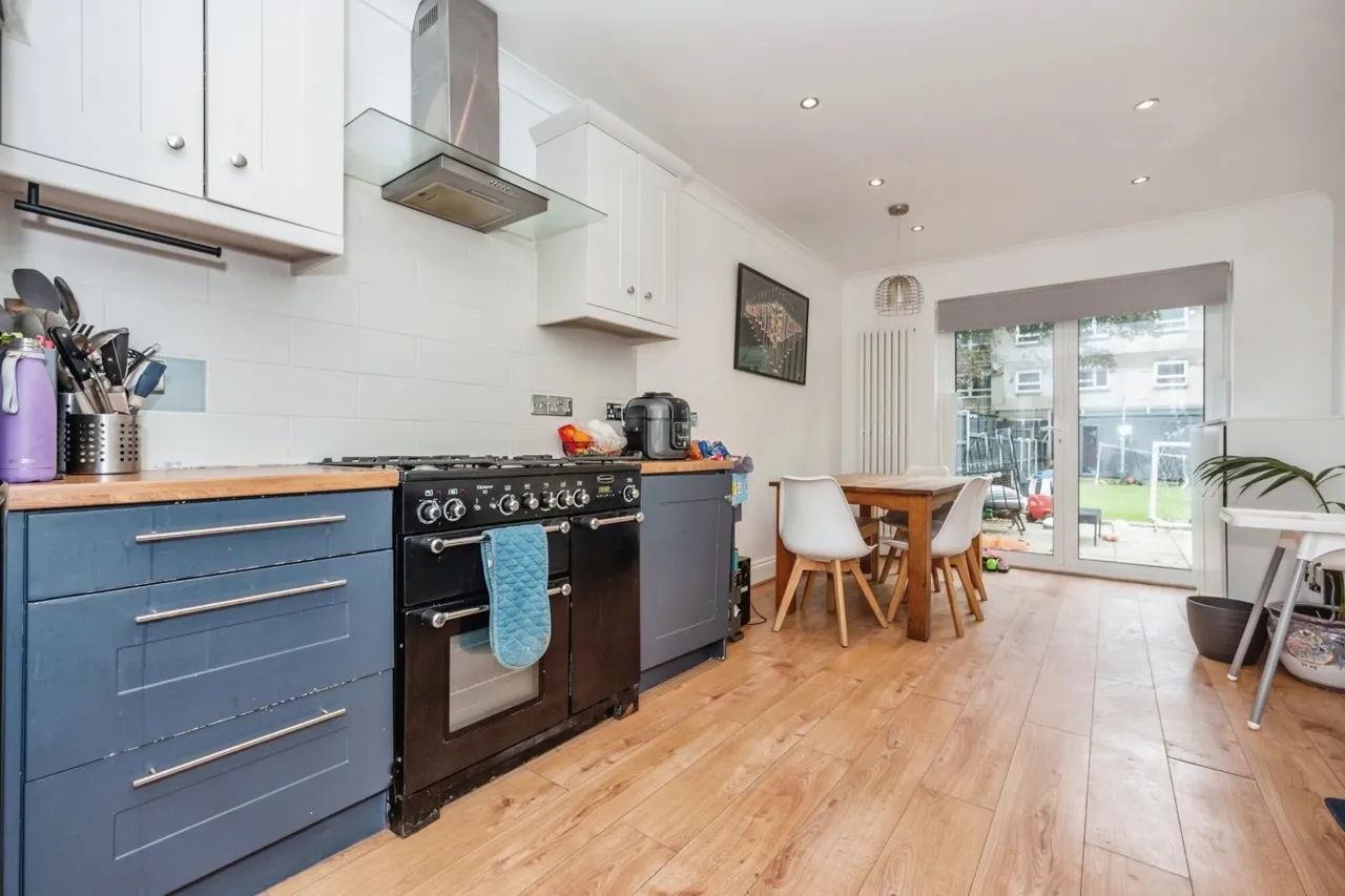 Gatling Road, SE2, photo 11