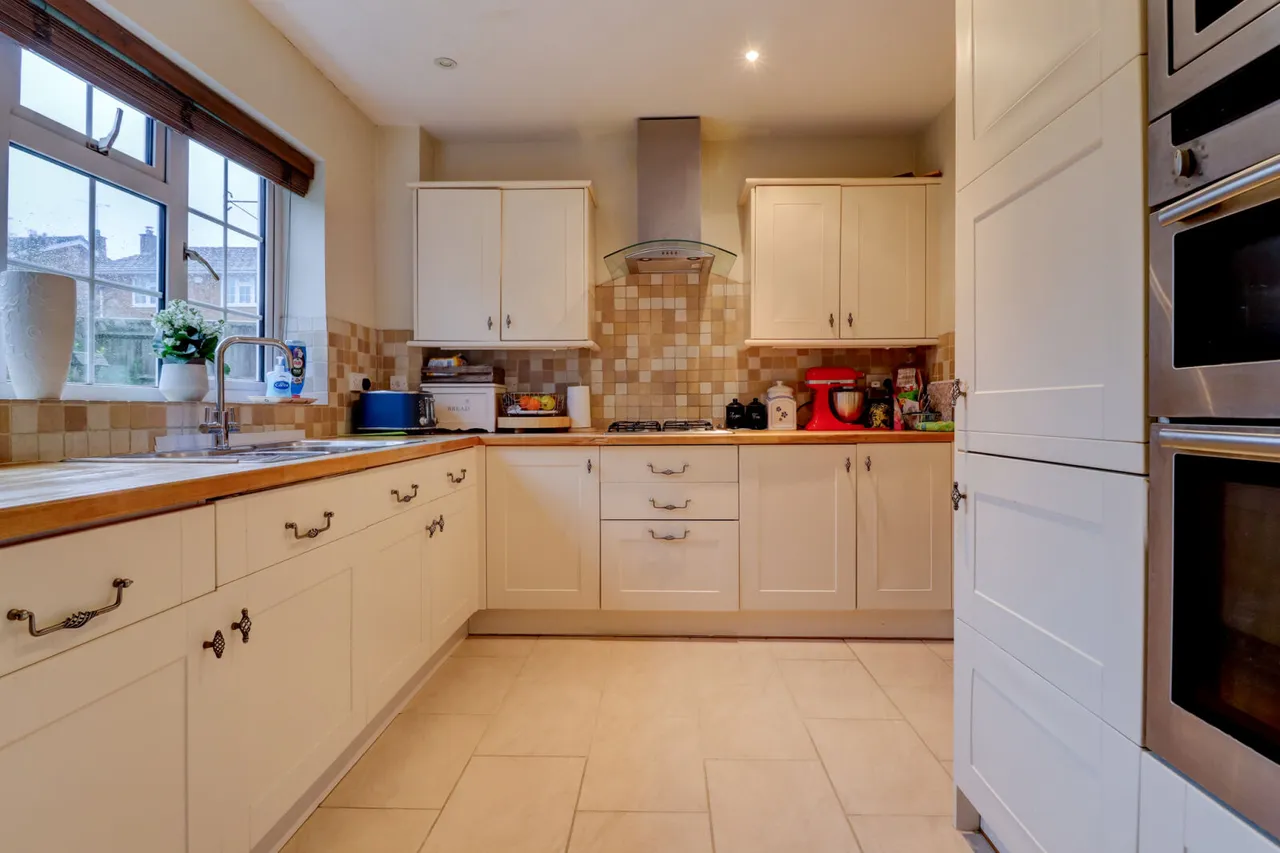 Taplin Way, Penn, HP10, photo 3