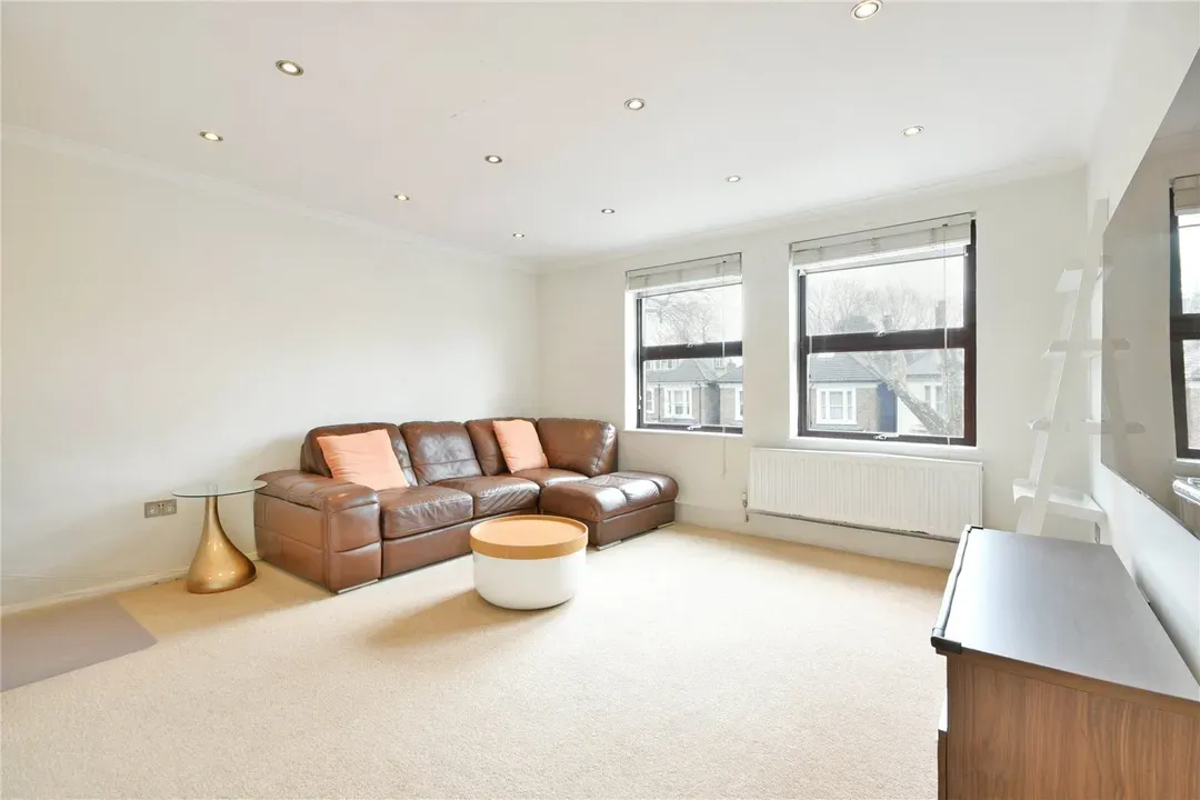 Cavendish Road, Brondesbury, London, NW6, photo 2