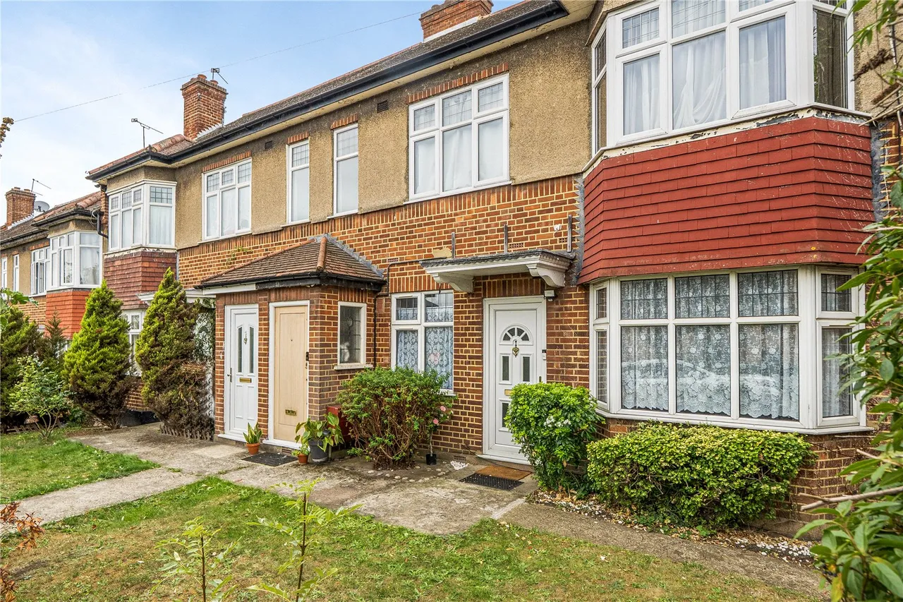 2 bed flat for sale, Oakleigh Road North, London, N20