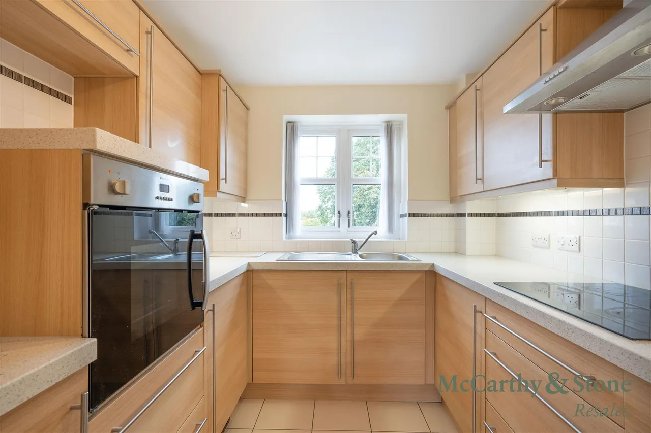South Street, Atherstone, CV9, photo 4