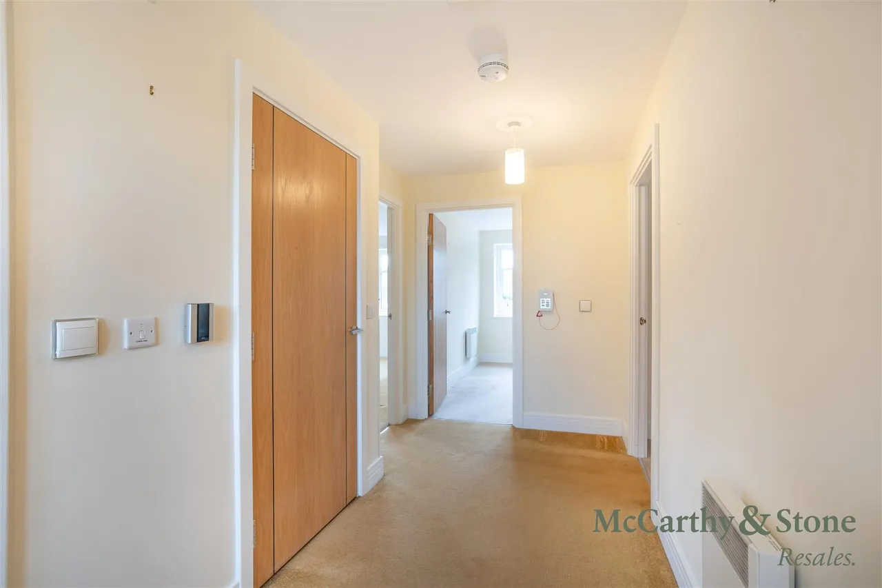 South Street, Atherstone, CV9, photo 11