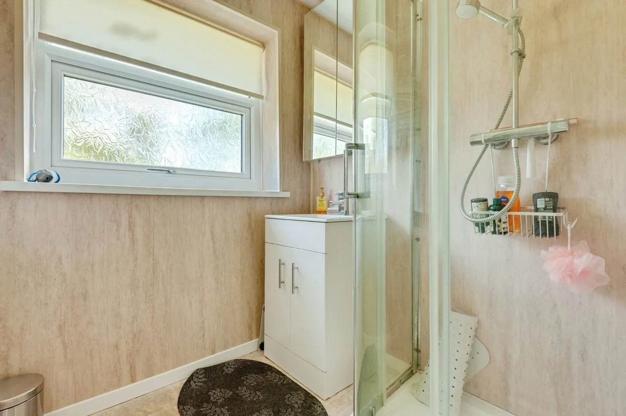 Smithy Lane, Cronton, WA8, photo 16