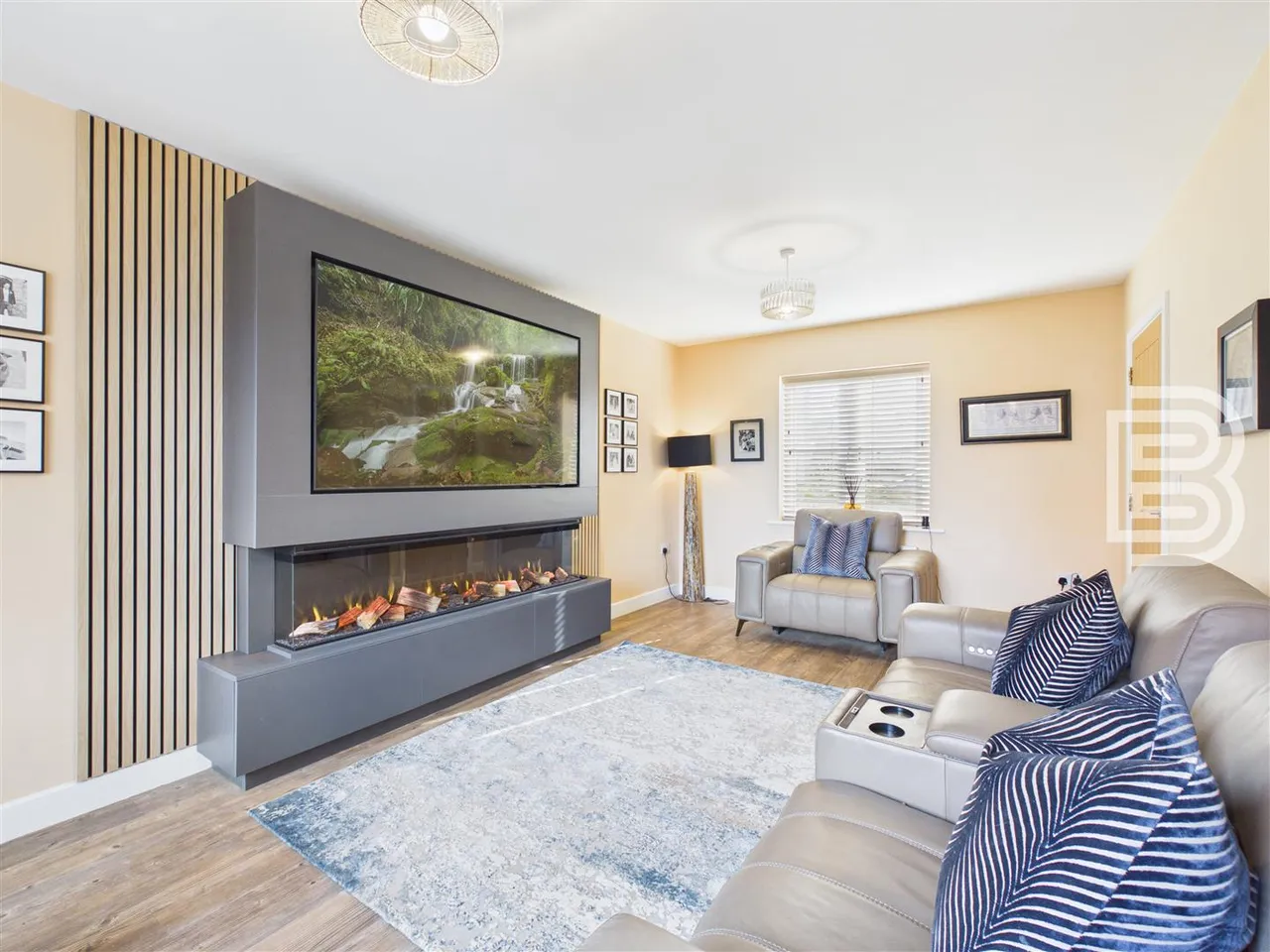 Chatton Close, Houlton, photo 4