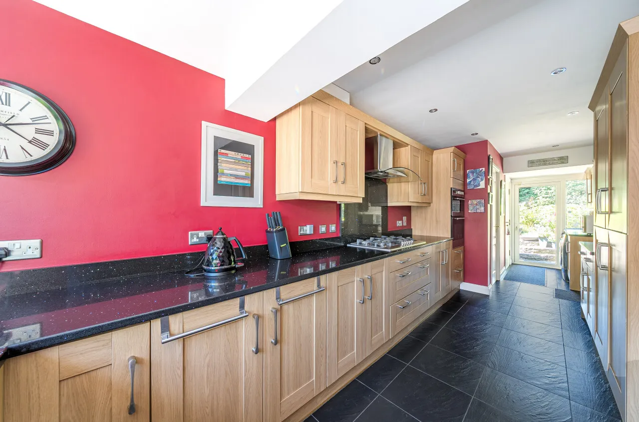 Tremayne Walk, Camberley, Surrey, GU15 1AH, photo 5