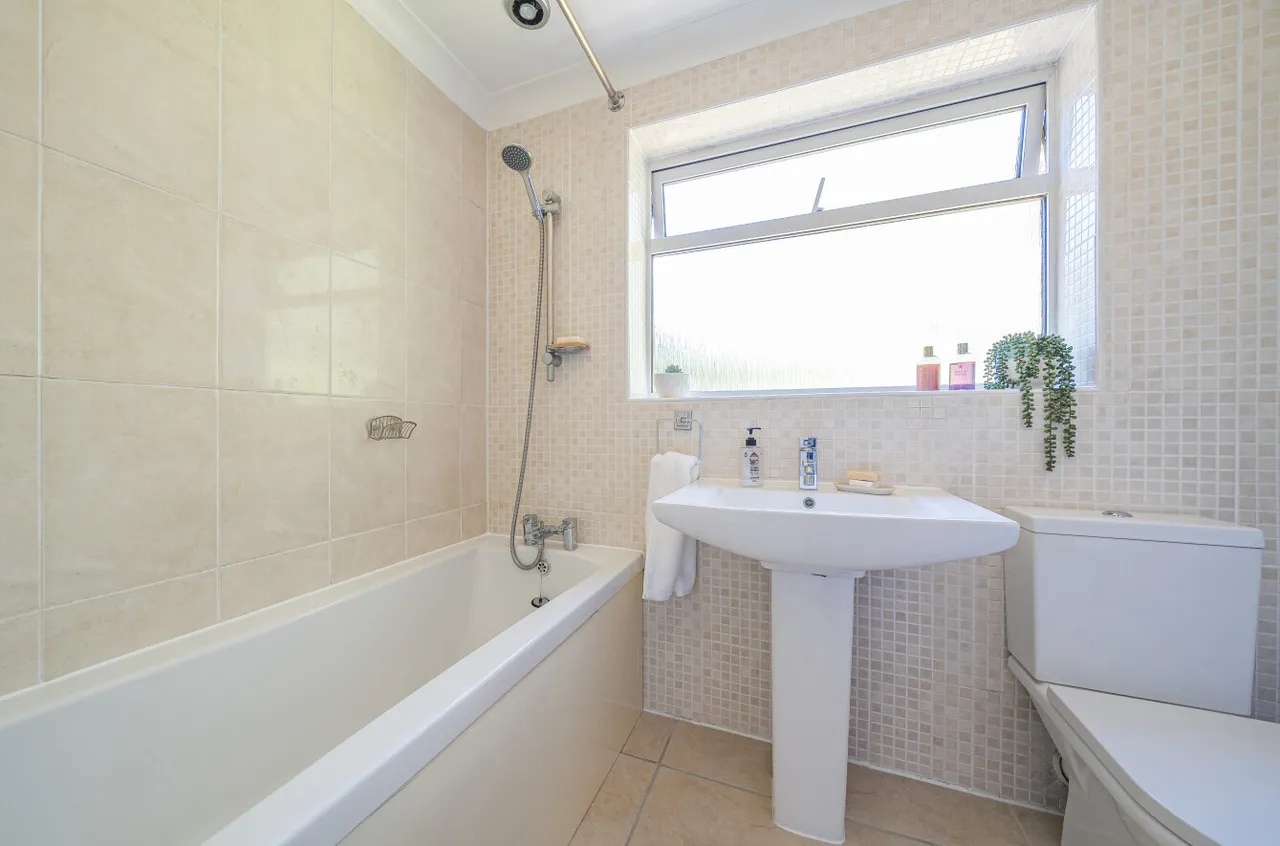 Tremayne Walk, Camberley, Surrey, GU15 1AH, photo 12