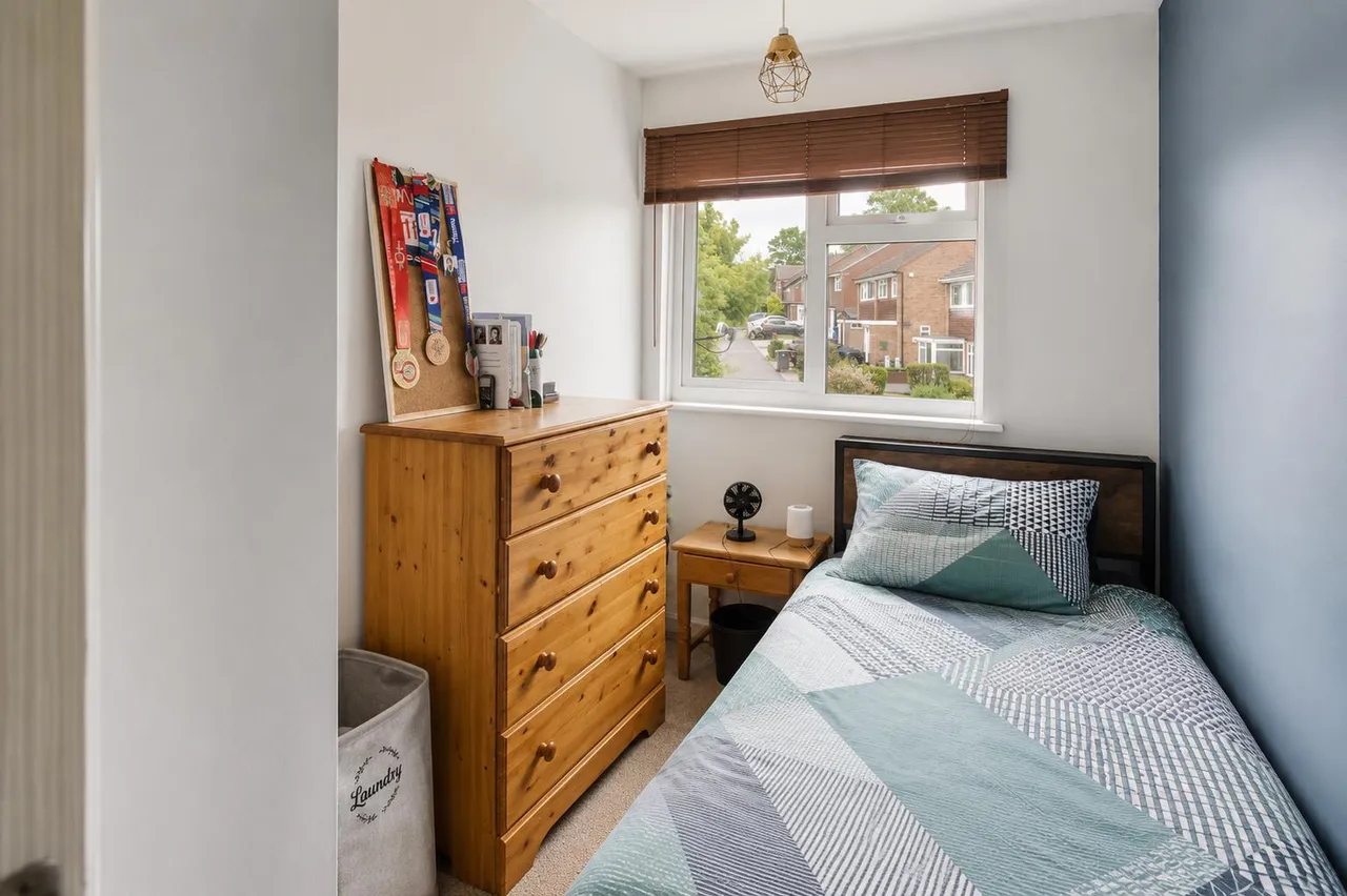 Glenfield Crescent, Mickleover, photo 8