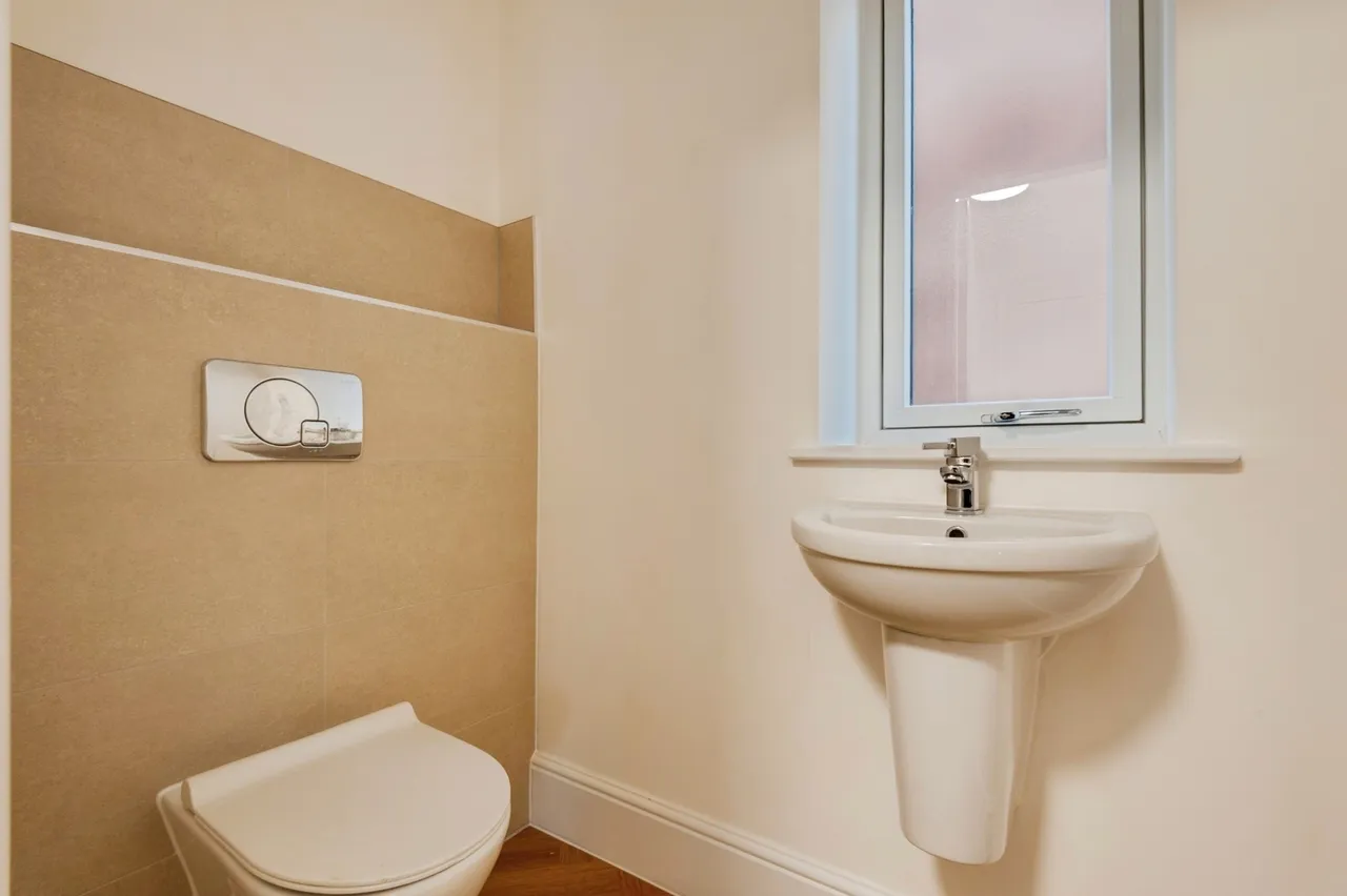 Victoria Place, Widnes, WA8, photo 11