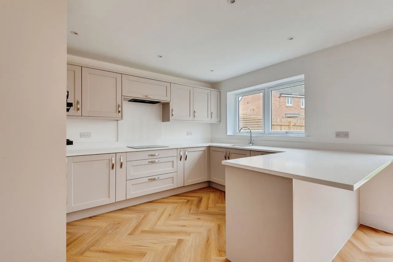 Victoria Place, Widnes, WA8, photo 6
