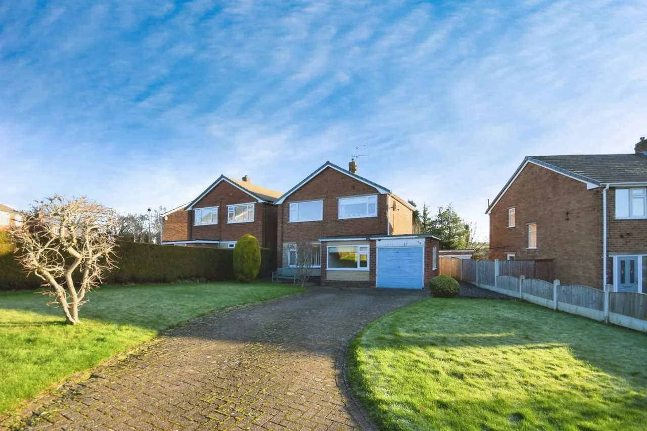 Norwood Avenue, Hasland, S41, photo 2