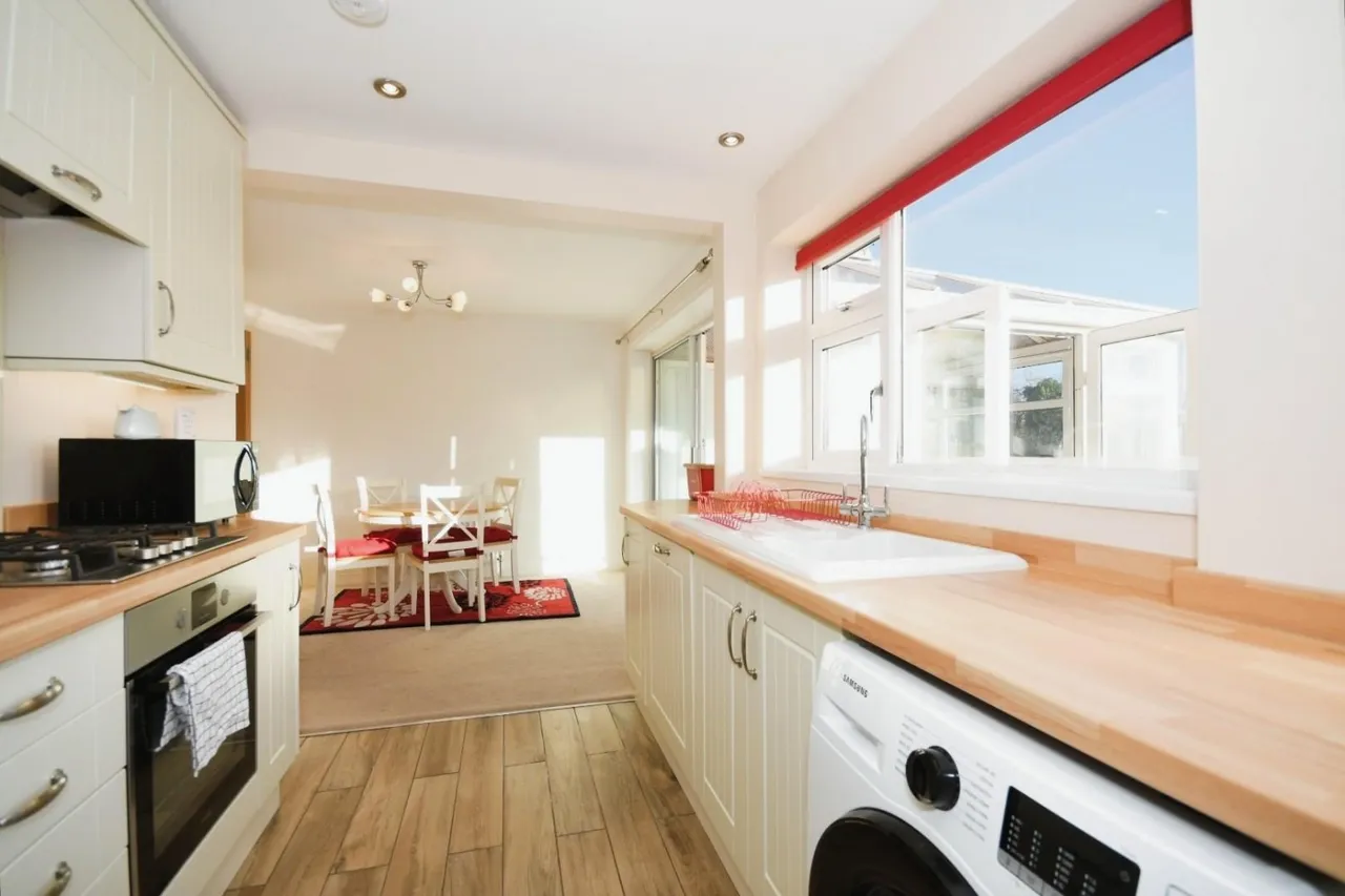Norwood Avenue, Hasland, S41, photo 7