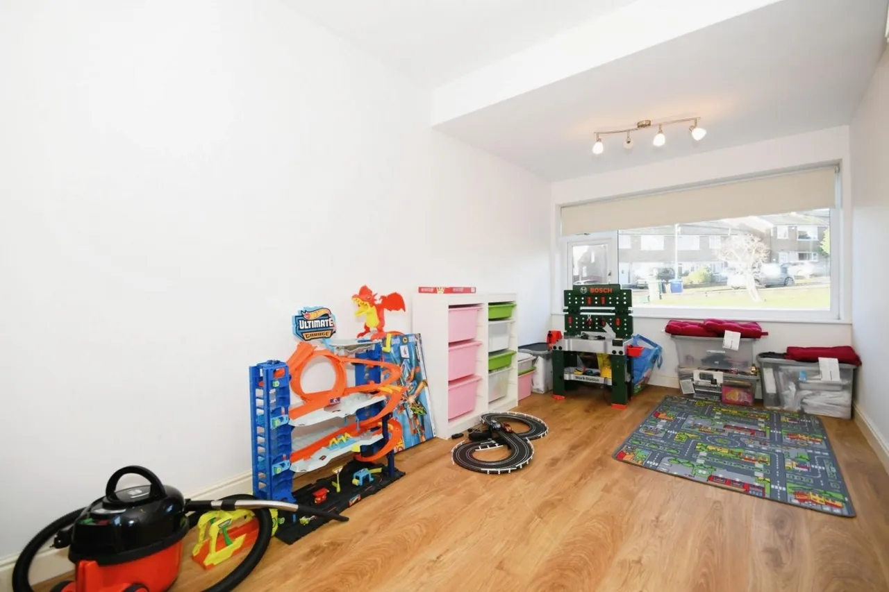 Norwood Avenue, Hasland, S41, photo 11