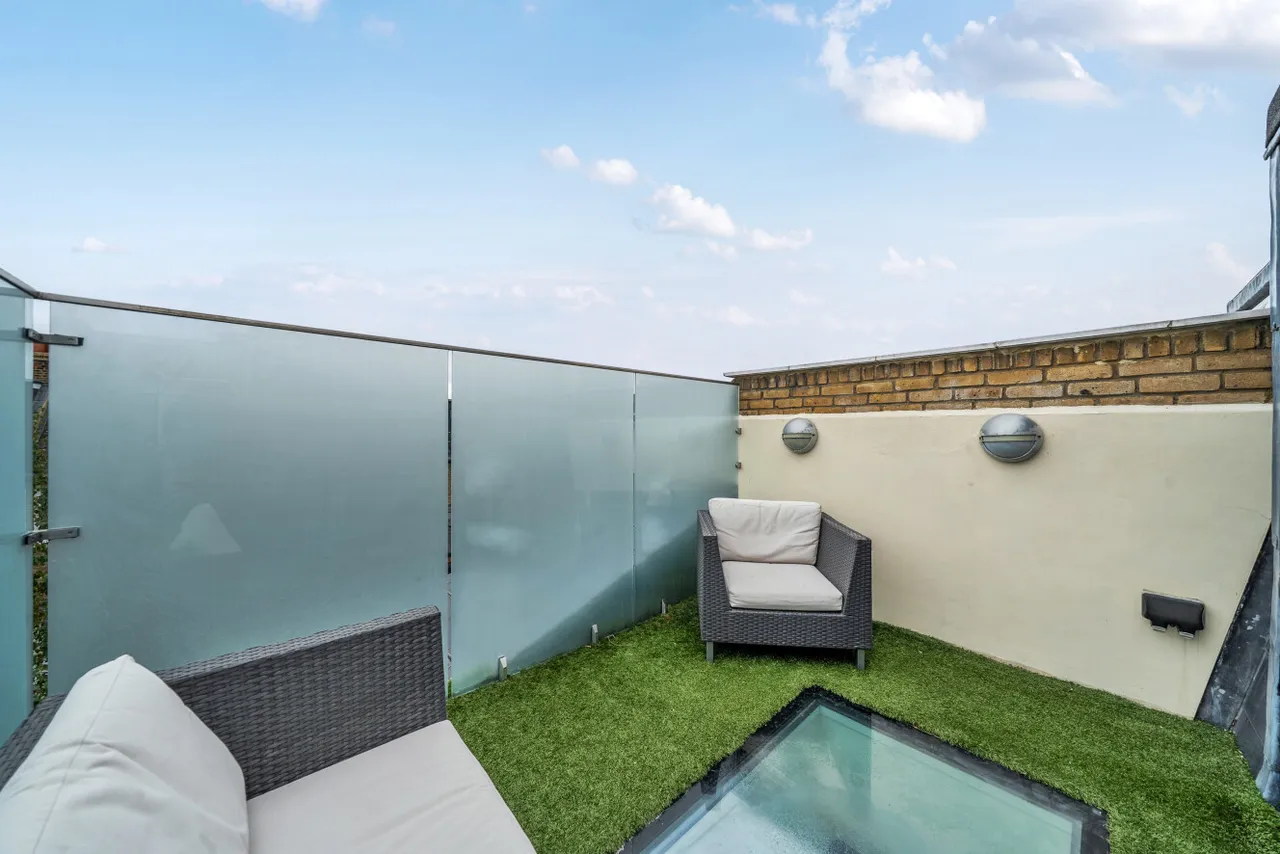 Penwith Road, London, SW18, photo 11