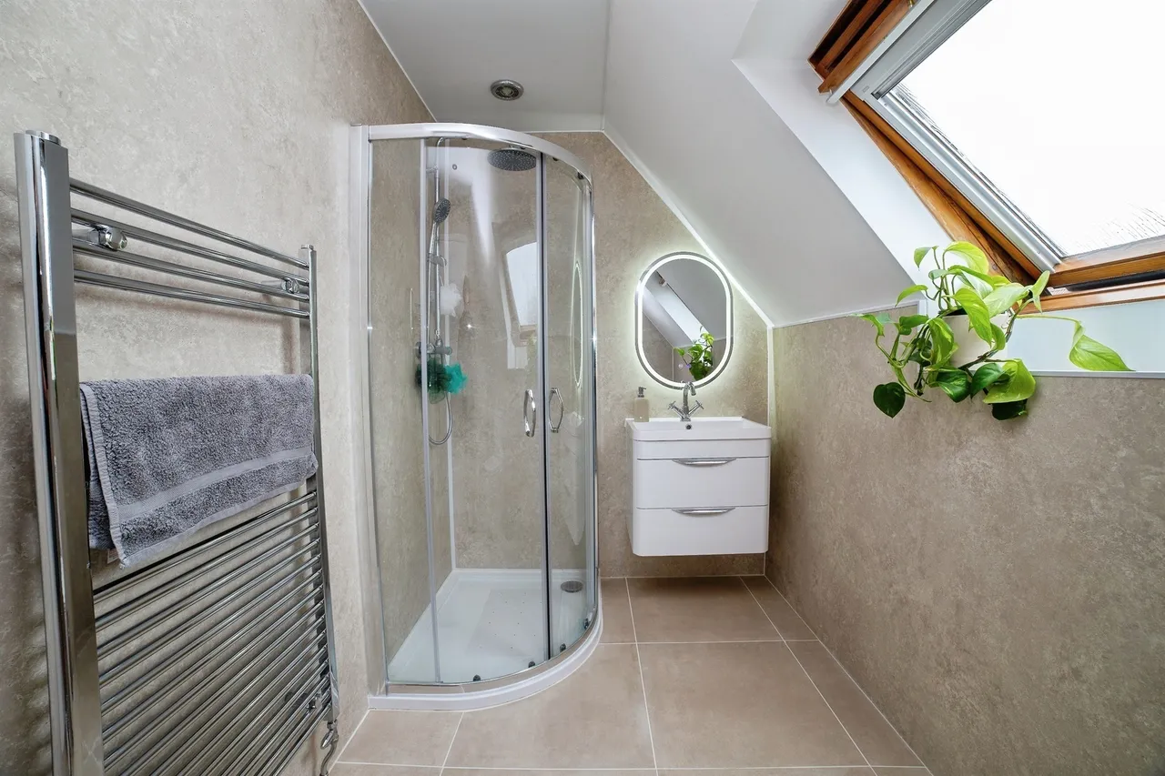 Lawn Close, Heanor, DE75, photo 14