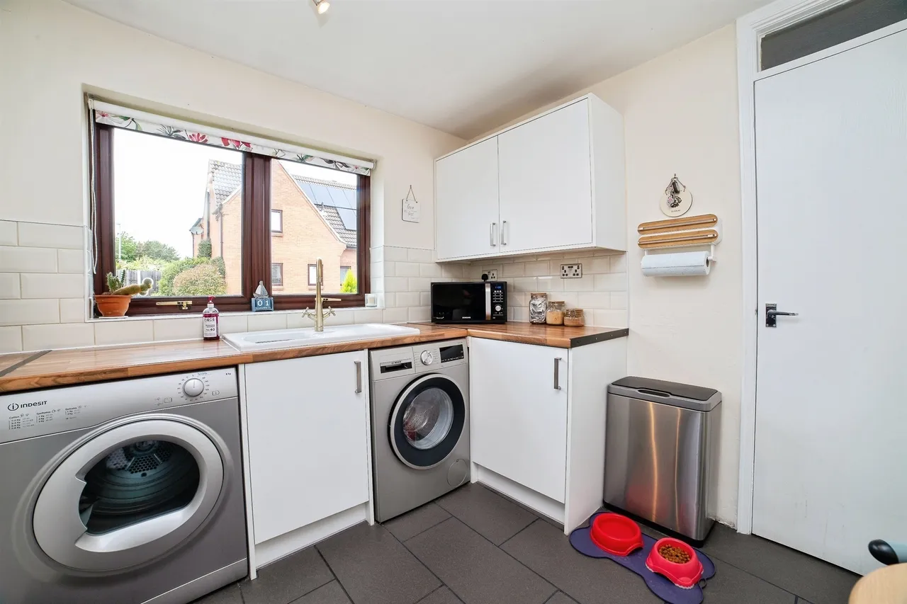 Lawn Close, Heanor, DE75, photo 4