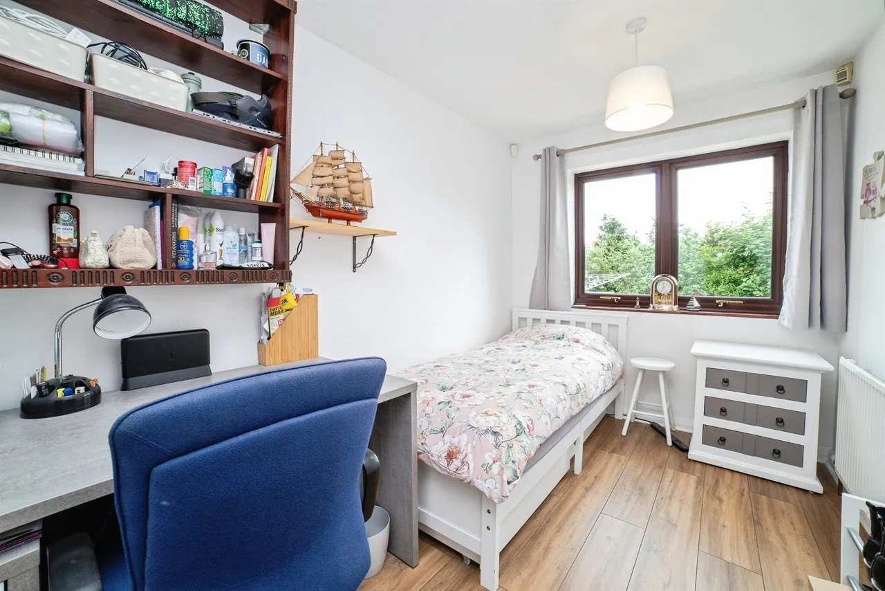Lawn Close, Heanor, DE75, photo 9