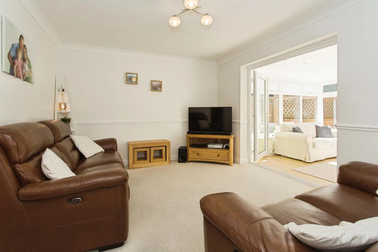 Tenby Close, Cherry Hinton, CB1, photo 8