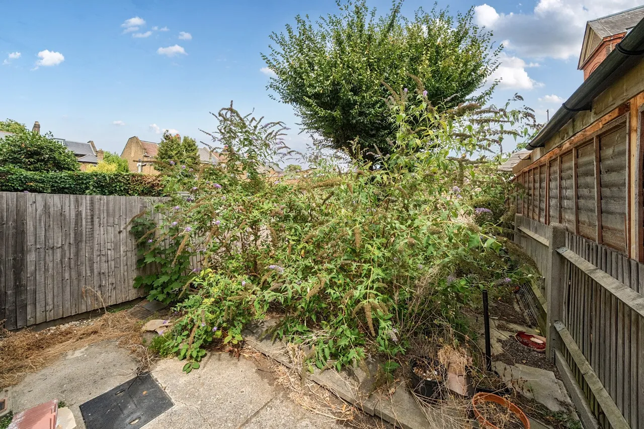 Blythe Vale, SE6, photo 3