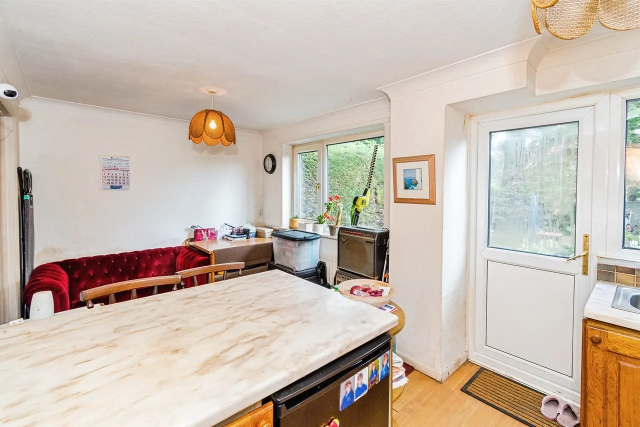 Whitebeam Way, North Baddesley, Southampton, photo 6