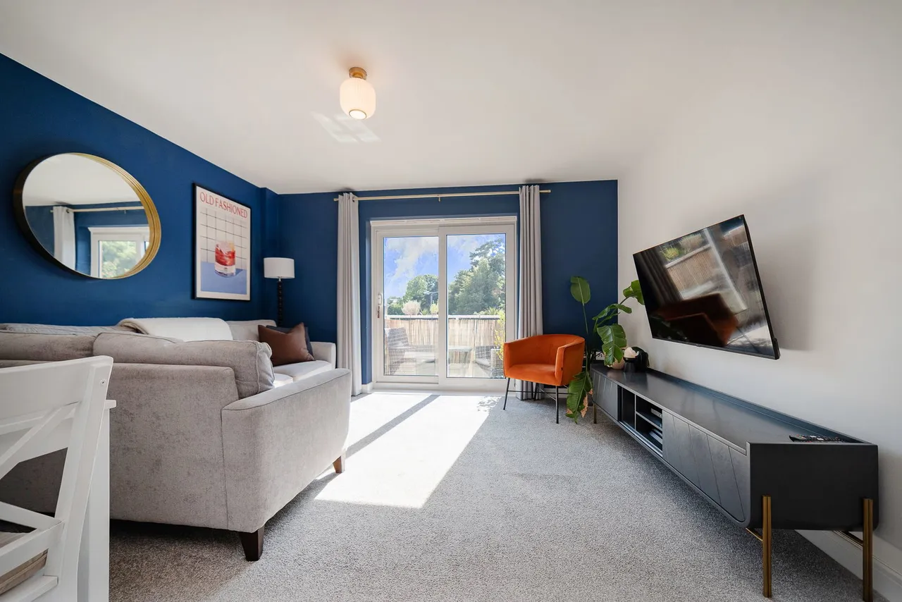 Foxboro Road, Redhill, RH1, photo 2