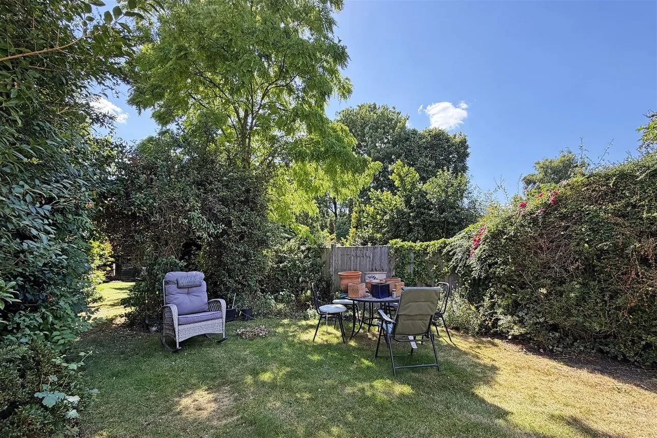Shady Lane, Baguley, Manchester M23 9NN, photo 18
