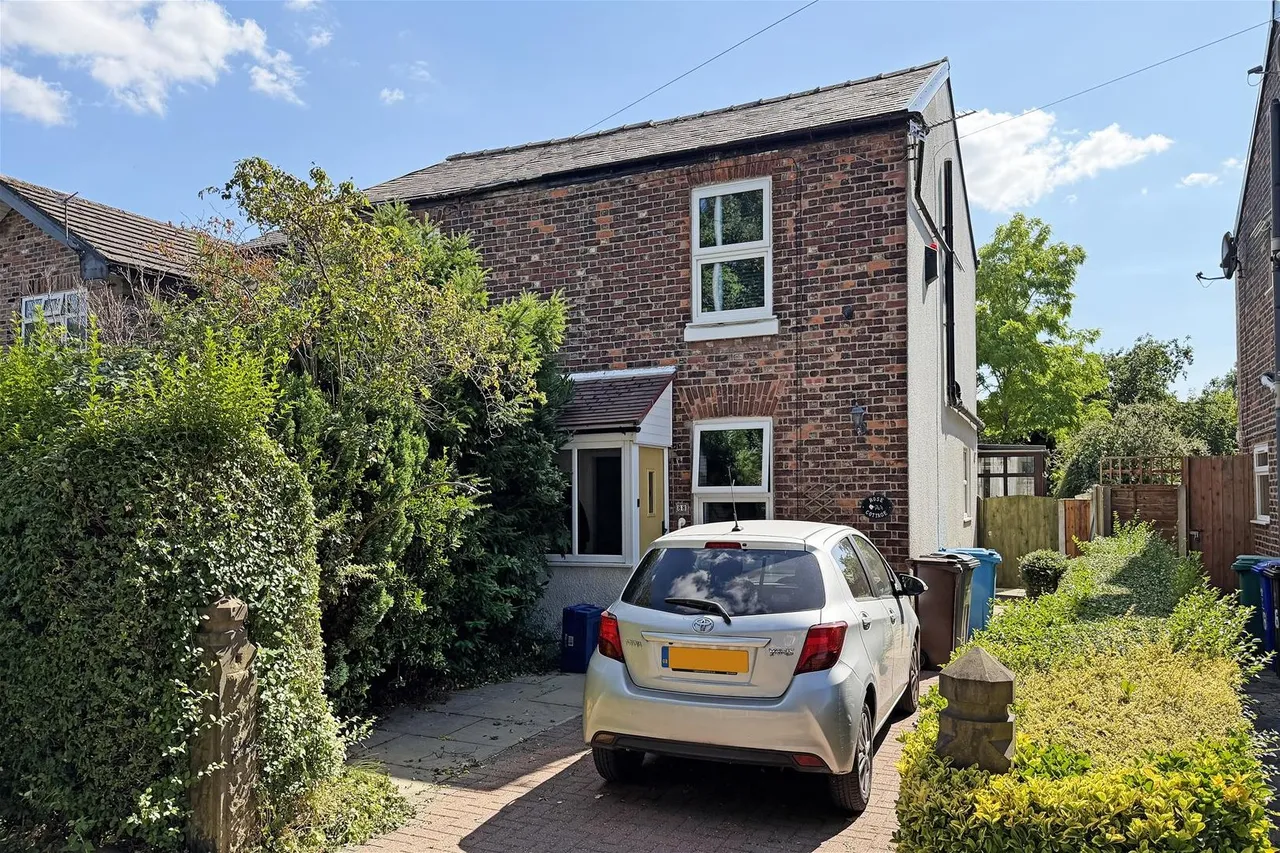 2 bed house for sale — Shady Lane, Baguley, Manchester M23 9NN