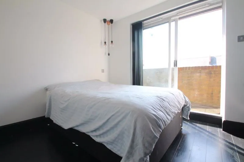 Eagle Mews, Tottenham Road, London N1 4ST, photo 7