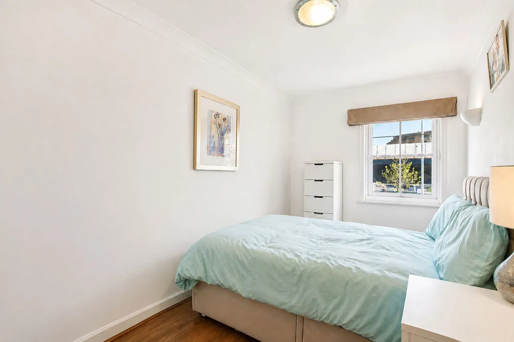 Fletcher Street, London E1 8HW, photo 8
