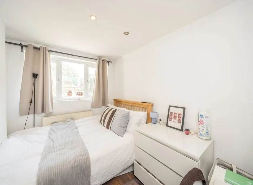 Ferndale Road, Clapham, SW4, photo 5