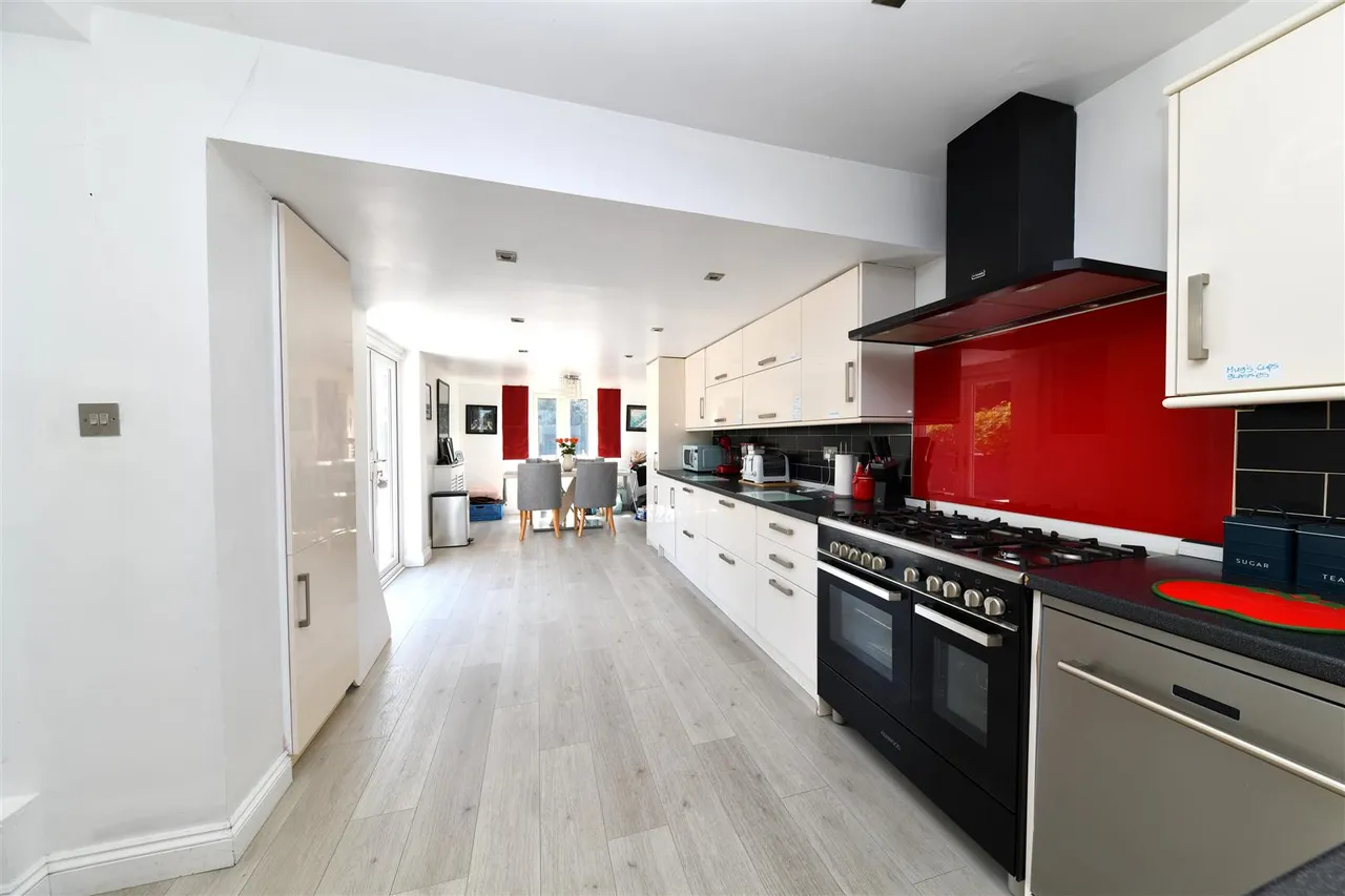 Brick Kiln Road, Stevenage, Herts, SG1 2NH, photo 4