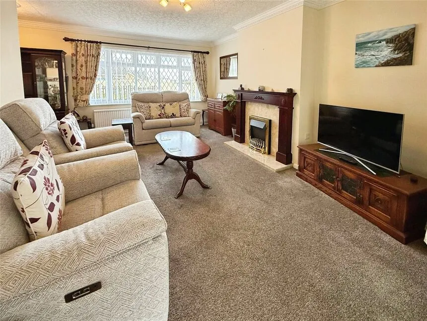 Derwent Close, North Hykeham, LN6, photo 10