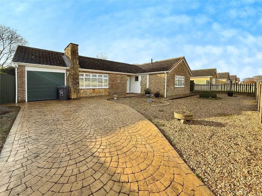 3 bed house for sale, Derwent Close, North Hykeham, LN6