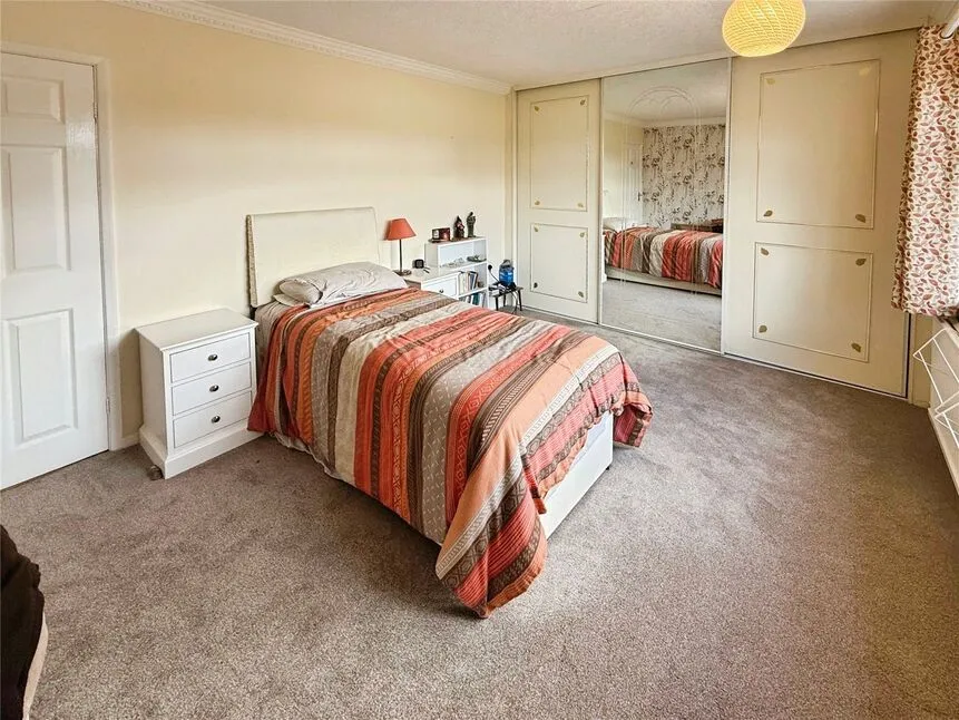 Derwent Close, North Hykeham, LN6, photo 2