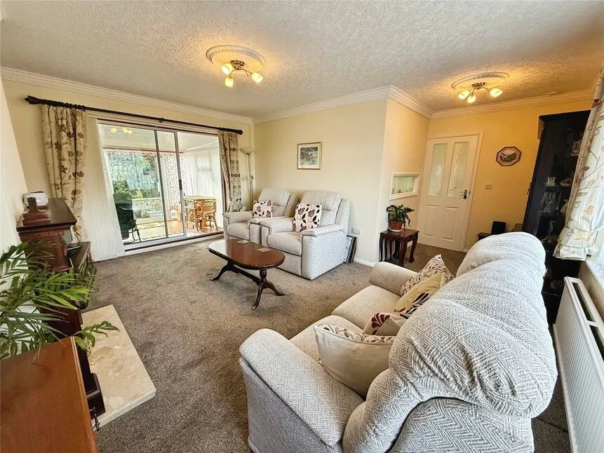Derwent Close, North Hykeham, LN6, photo 5