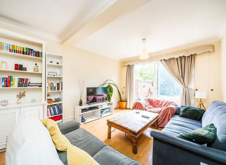 Chatsworth Road, Chiswick, W4, photo 2