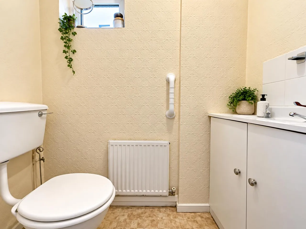 Hartford Close, Nottingham, NG2, photo 8