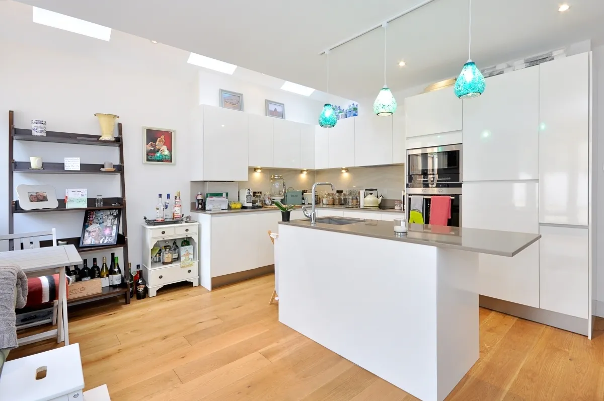 Honeybrook Road, London, SW12, photo 2