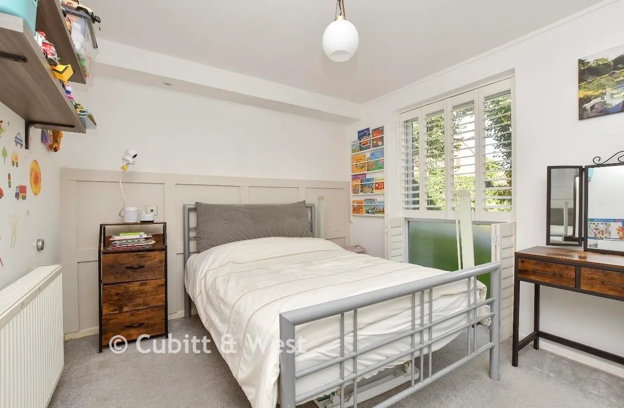 Pixton Way, Forestdale, CR0, photo 3