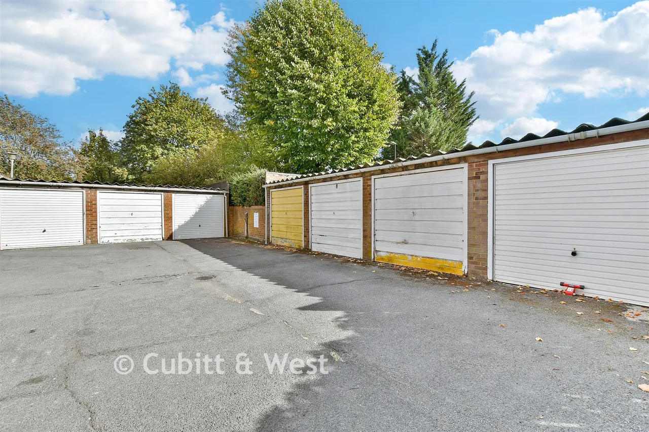 Pixton Way, Forestdale, CR0, photo 8