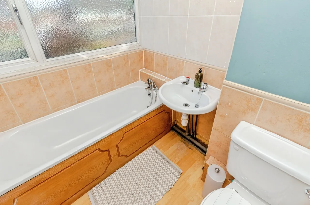 Leafdown Close, Hednesford, Cannock, Staffordshire, WS12, photo 12