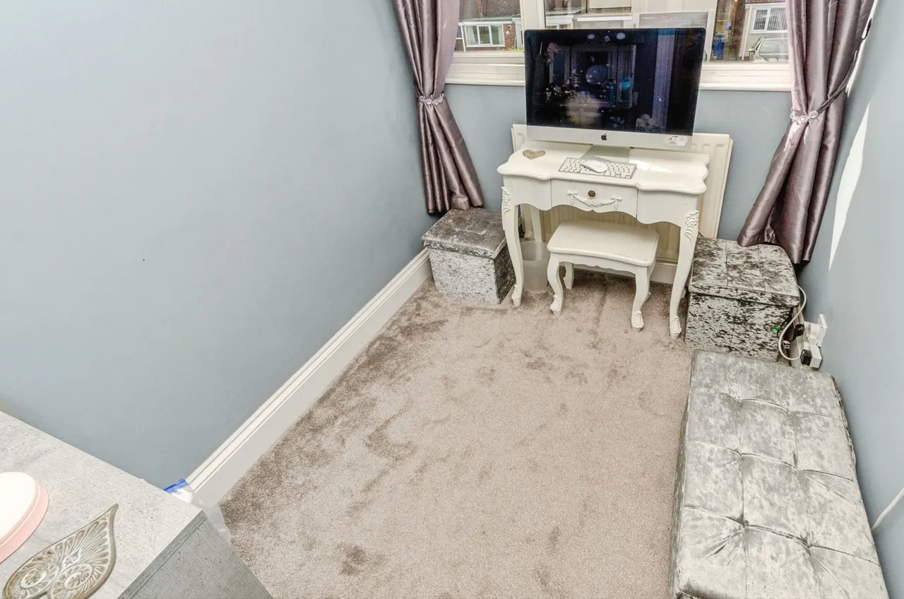 Leafdown Close, Hednesford, Cannock, Staffordshire, WS12, photo 11
