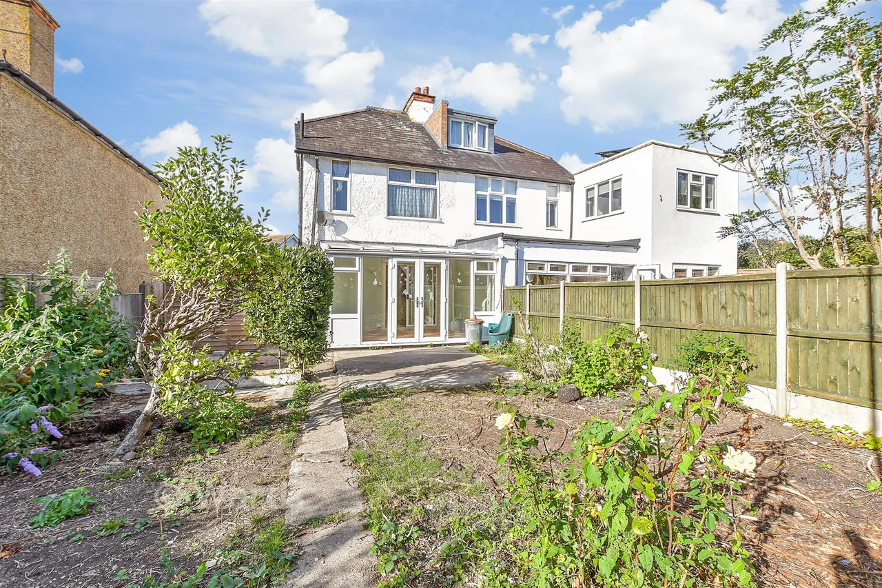 Cromwell Road, Whitstable, CT5, photo 11