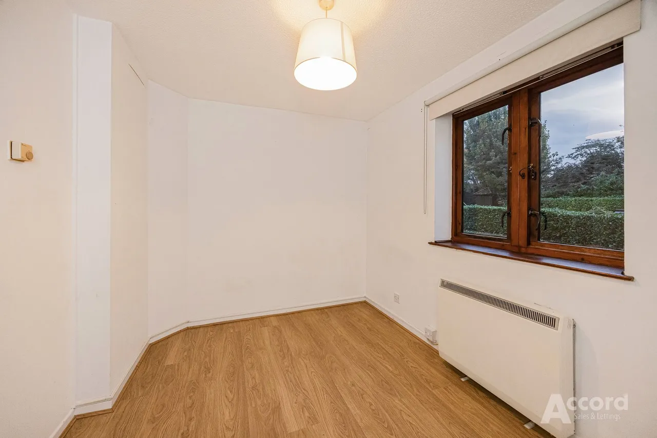 Rushdon Close, Romford, RM1, photo 18